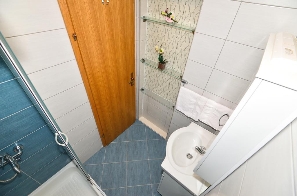 Apartments Sonja Tučepi Εξωτερικό φωτογραφία